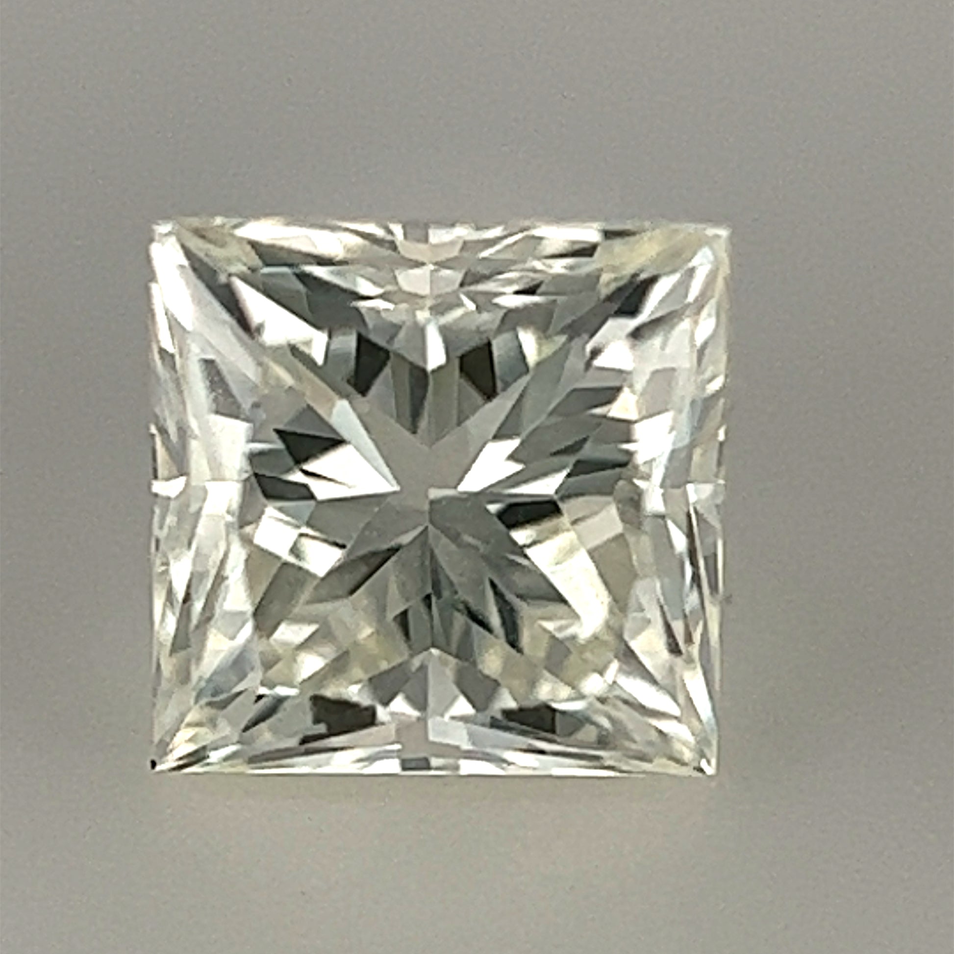 0.93 ct Diamond PR H VS2 (EGLUSA) 921392601D