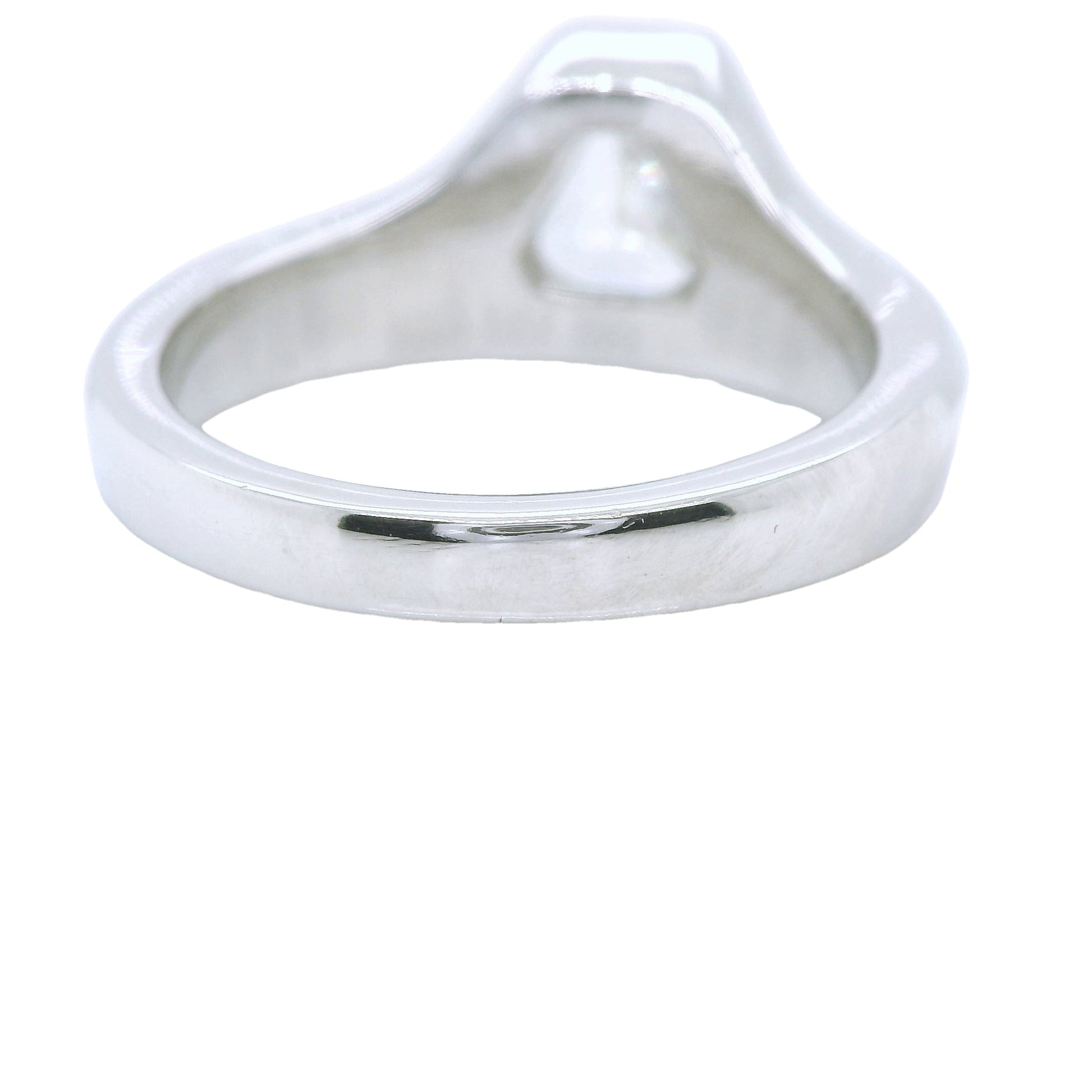 Natural Triangle Diamond Superman Solitaire Platinum Ring