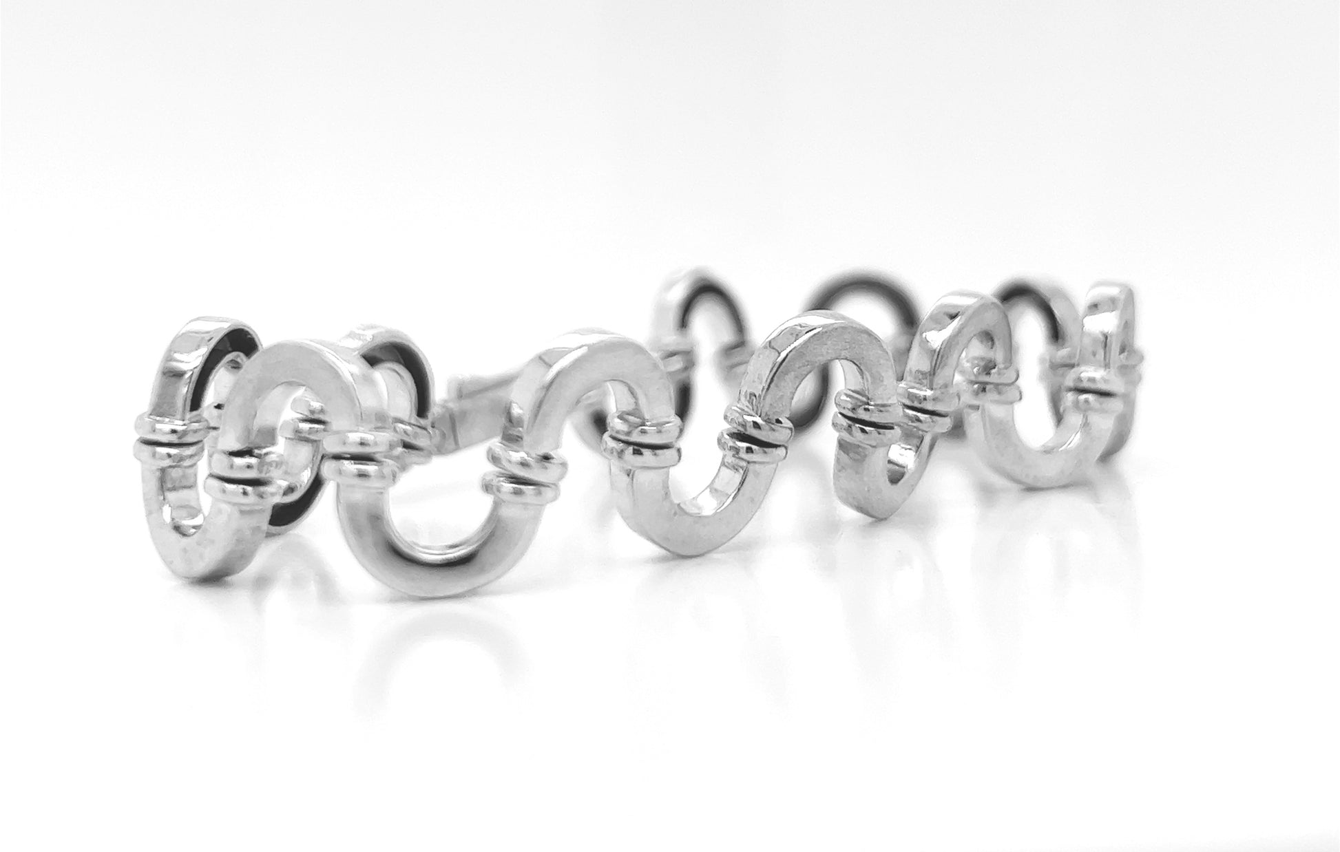 Contemporary White Gold Cocktail Bracelet - Pre-owned
