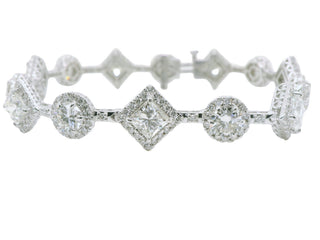 Natural Pear & Round Diamonds Link Bracelet, in White Gold