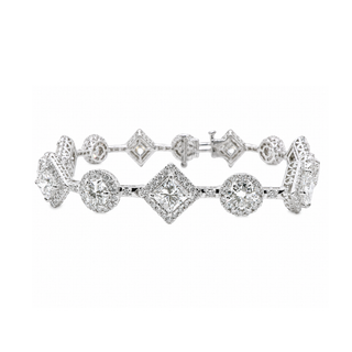 Natural Pear & Round Diamonds Link Bracelet, in White Gold