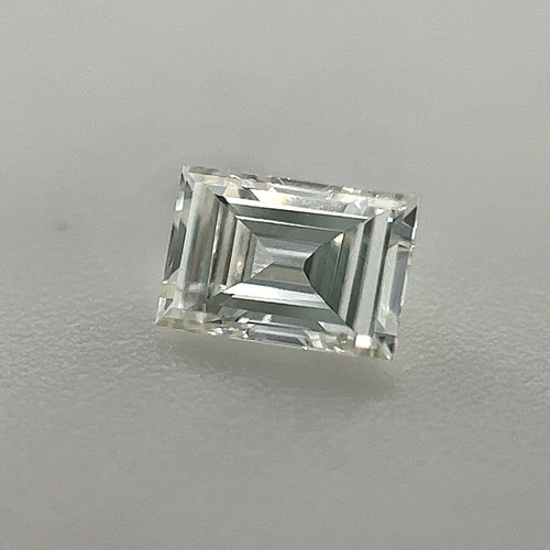 0.25 ct Diamond Baguette Cut F SI1 (NON CERT)