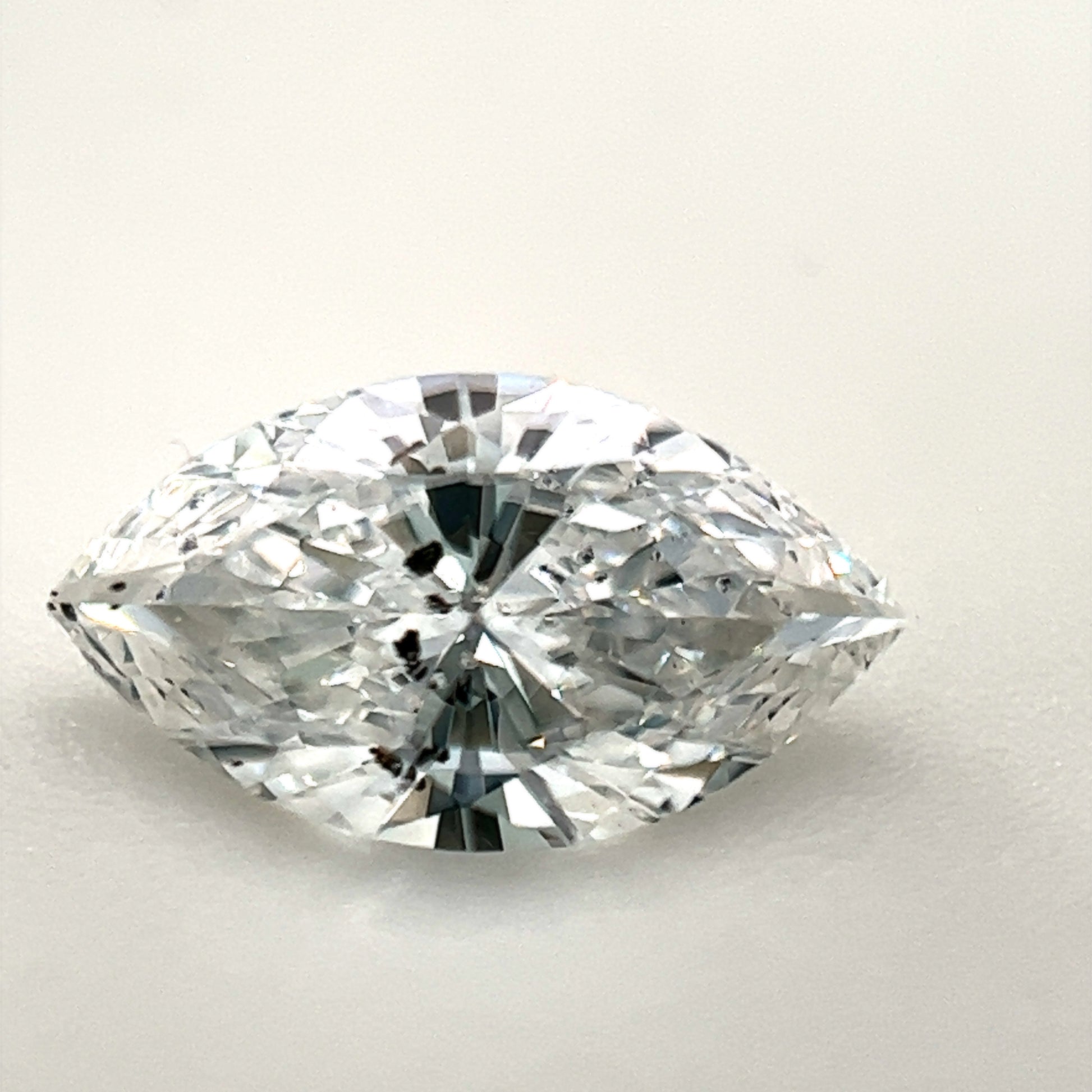 0.69 ct Diamond Marquise Cut D SI2 (EGLUSA) US 77003129D