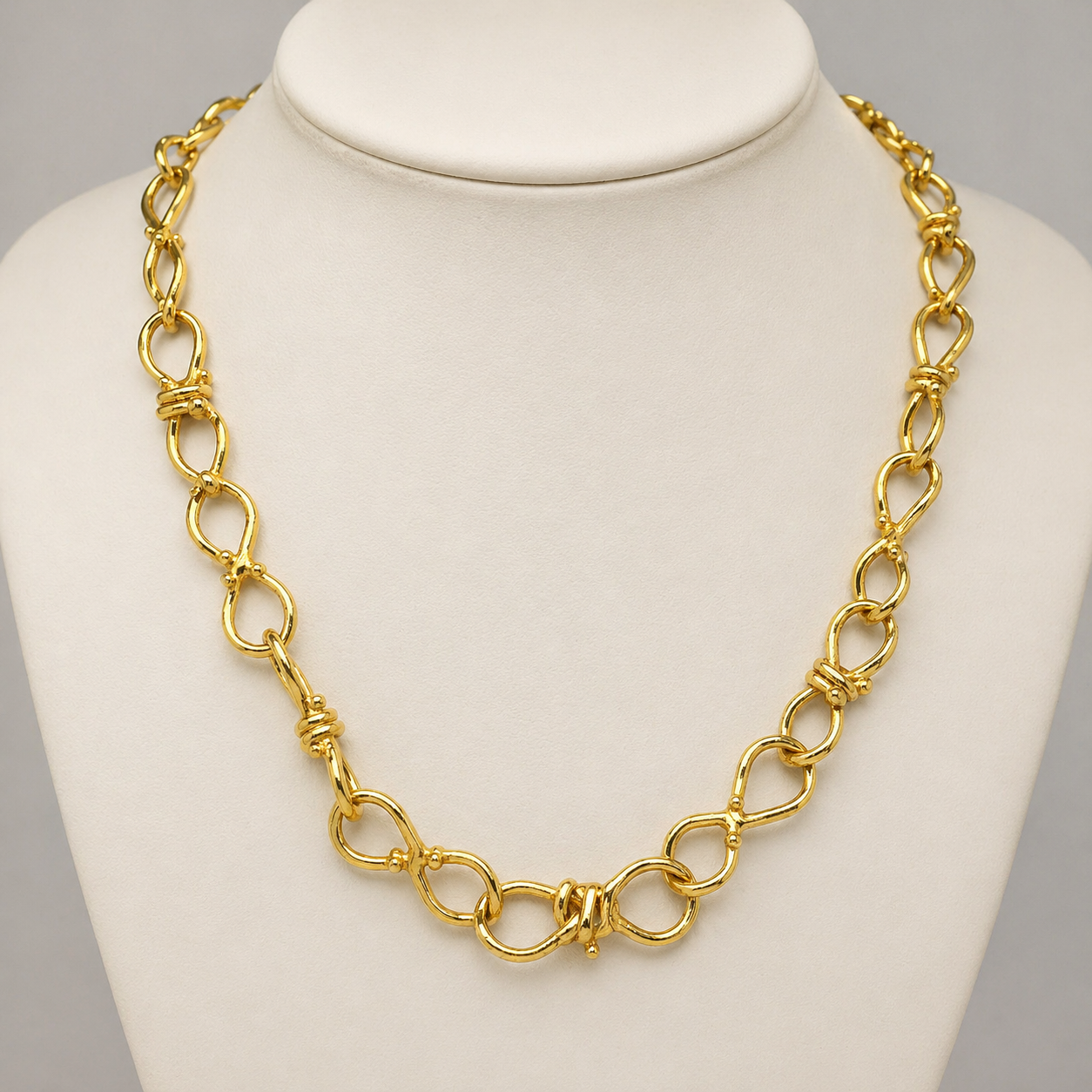 Robarge Chain Necklace 22KT Yellow Gold