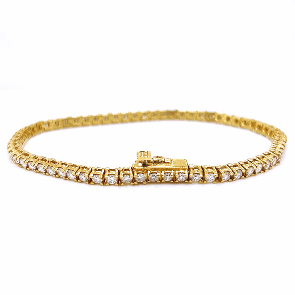 Natural Round Diamond Tennis Bracelet, in Yellow Gold