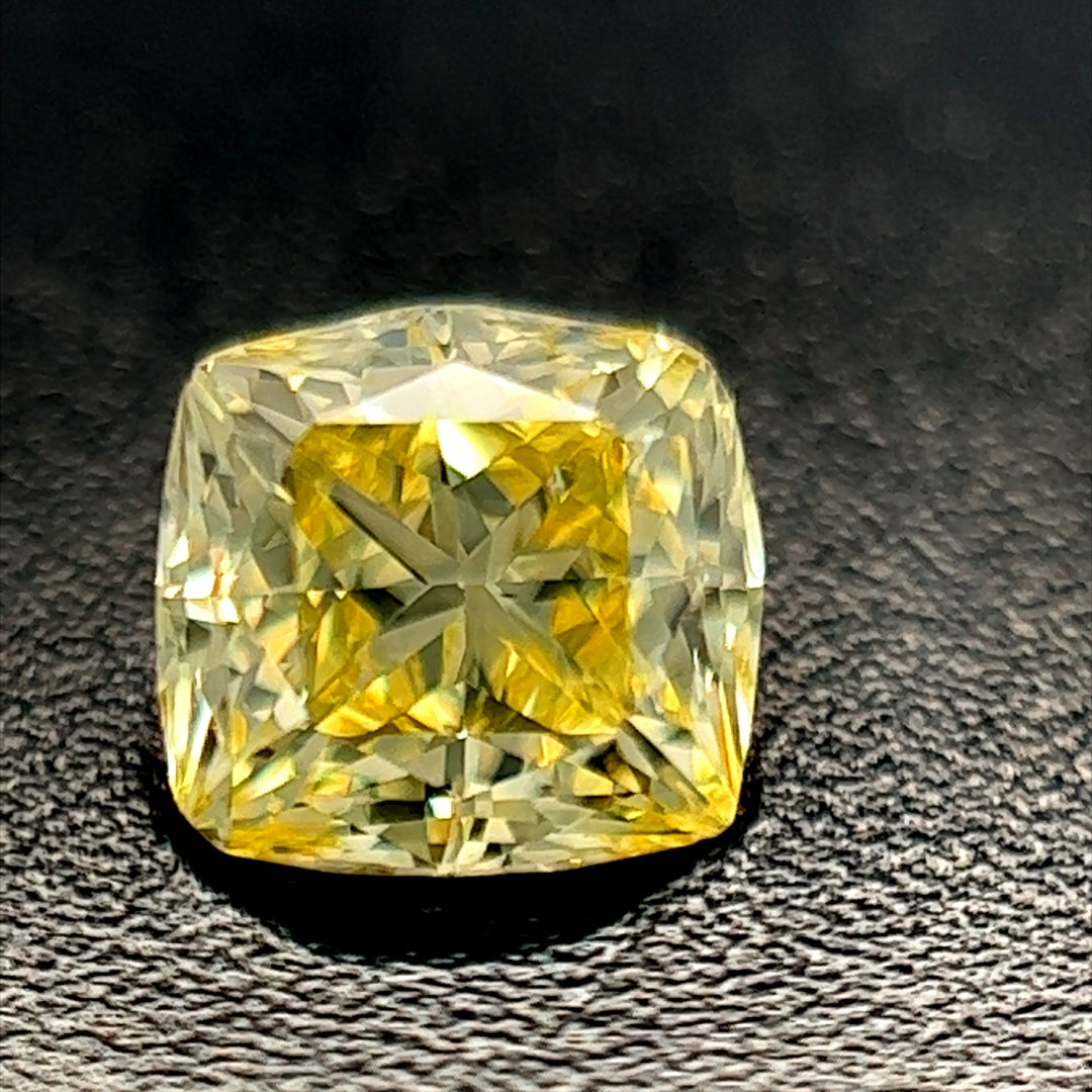 0.47 ct Diamond Cushion Cut FIY VS2 (GIA) 14622514
