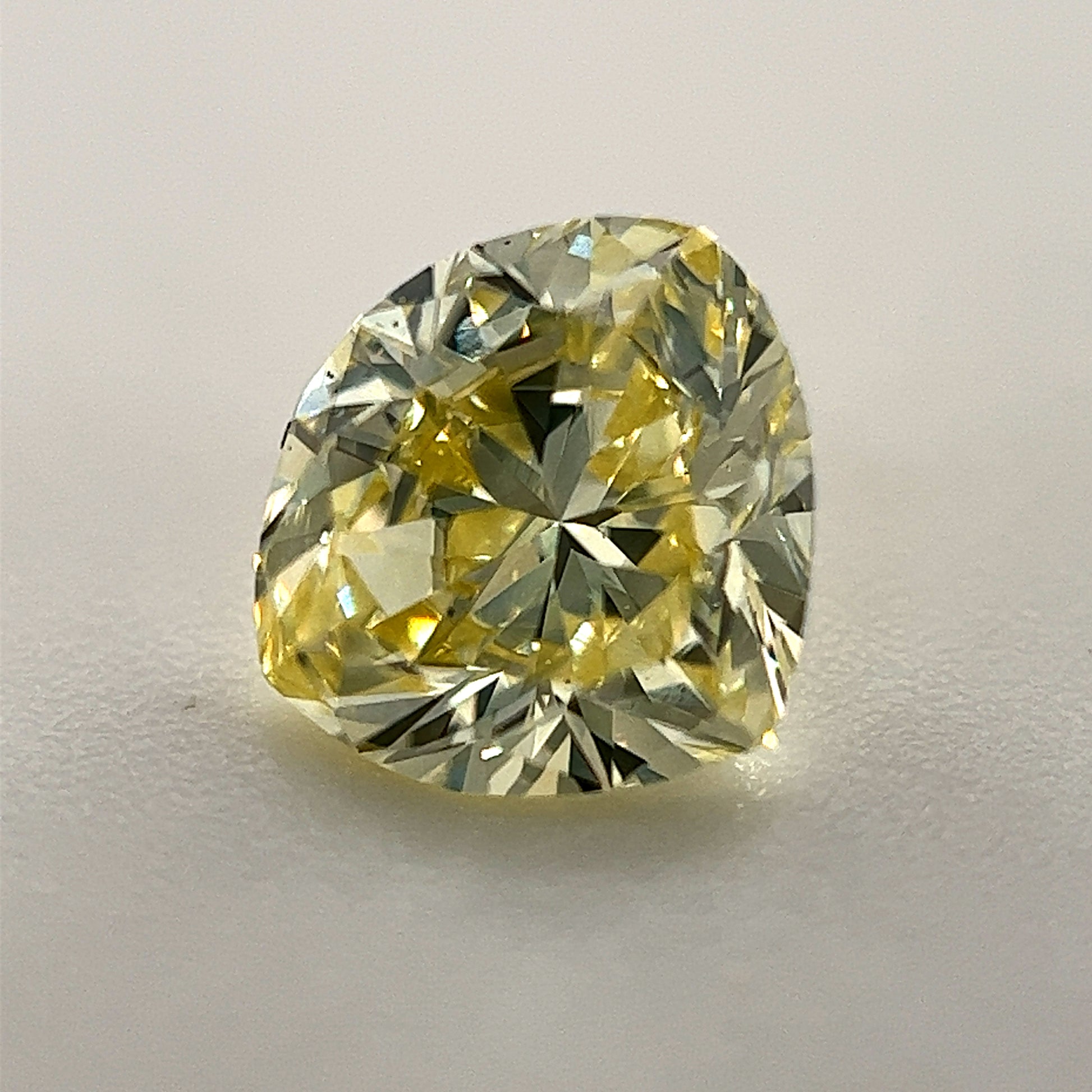 0.8 ct Diamond Heart Shaped FLY VS2 (GIA) 14622662
