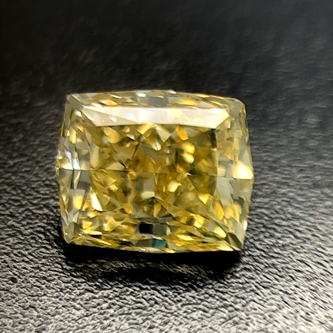 0.71 ct Diamond Cushion Cut FIY SI1 (GIA) 14622561