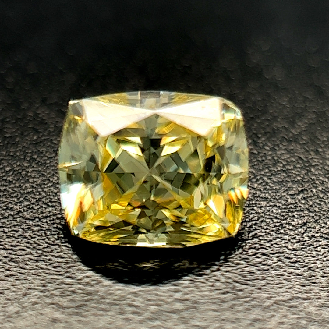 0.77 ct Diamond Cushion Cut FY SI1 (GIA) 14622583