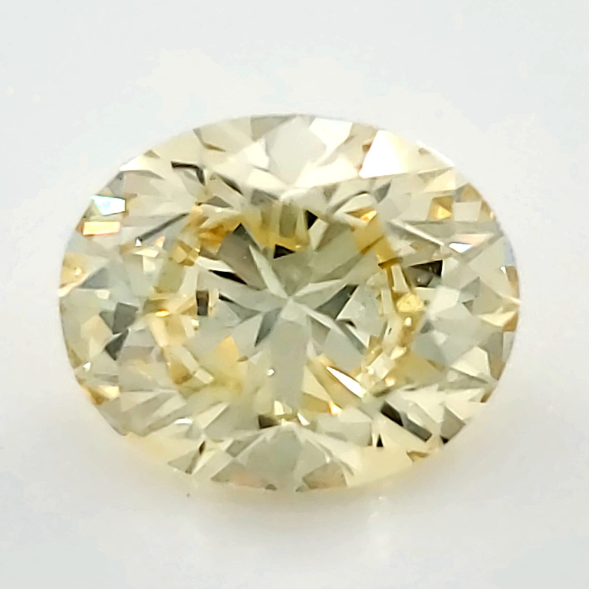 0.84 ct Diamond Oval Cut FY VS1 (GIA) 14622620