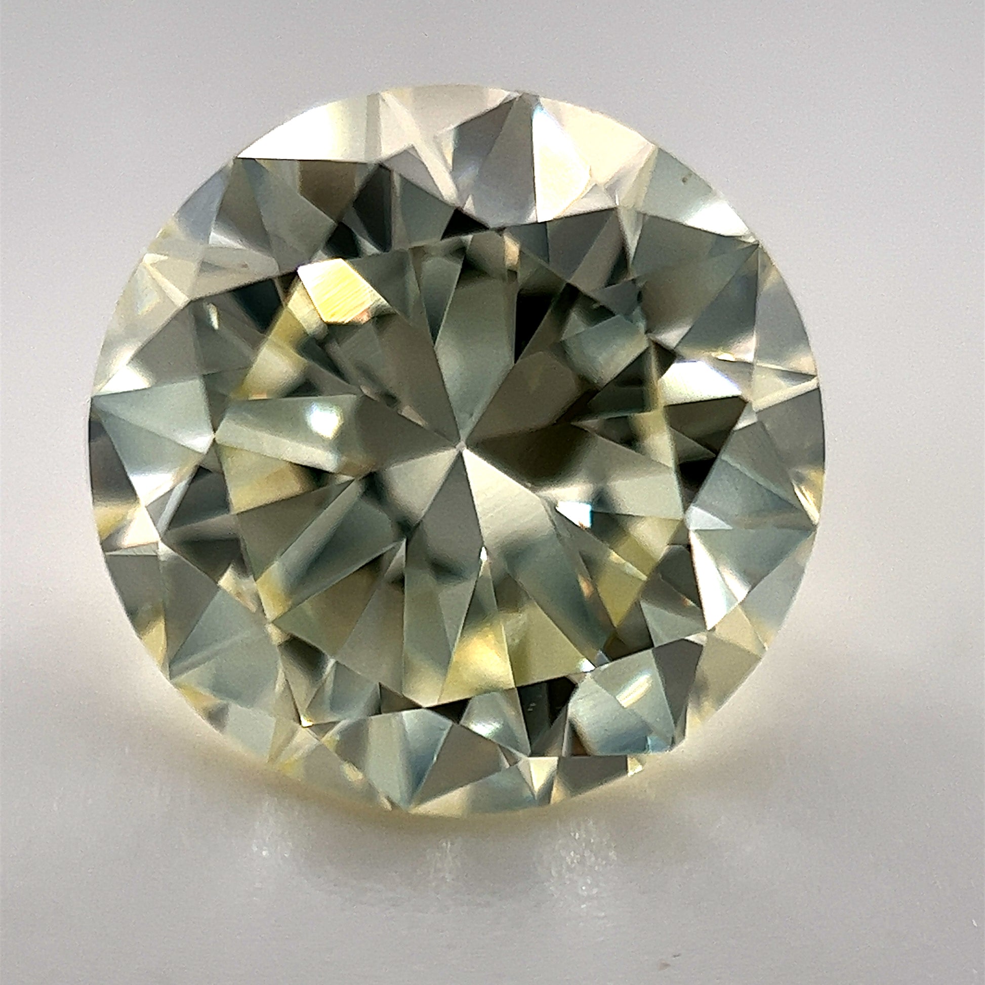 3.35 ct Diamond Round Cut W VVS2 (NON CERT)