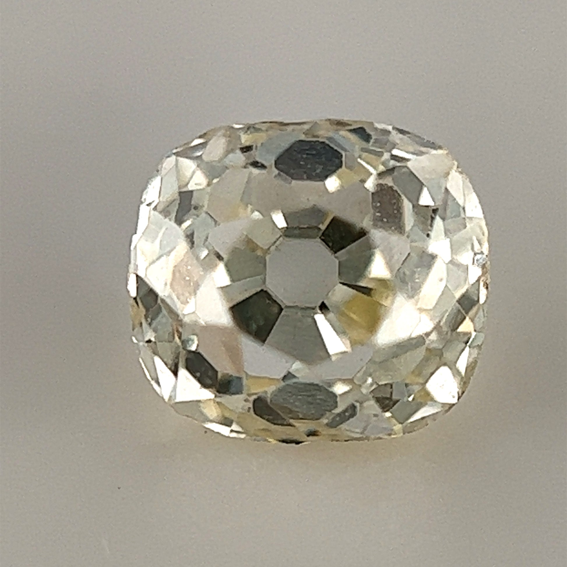 0.71 ct Diamond EU K VS2 (NON CERT)