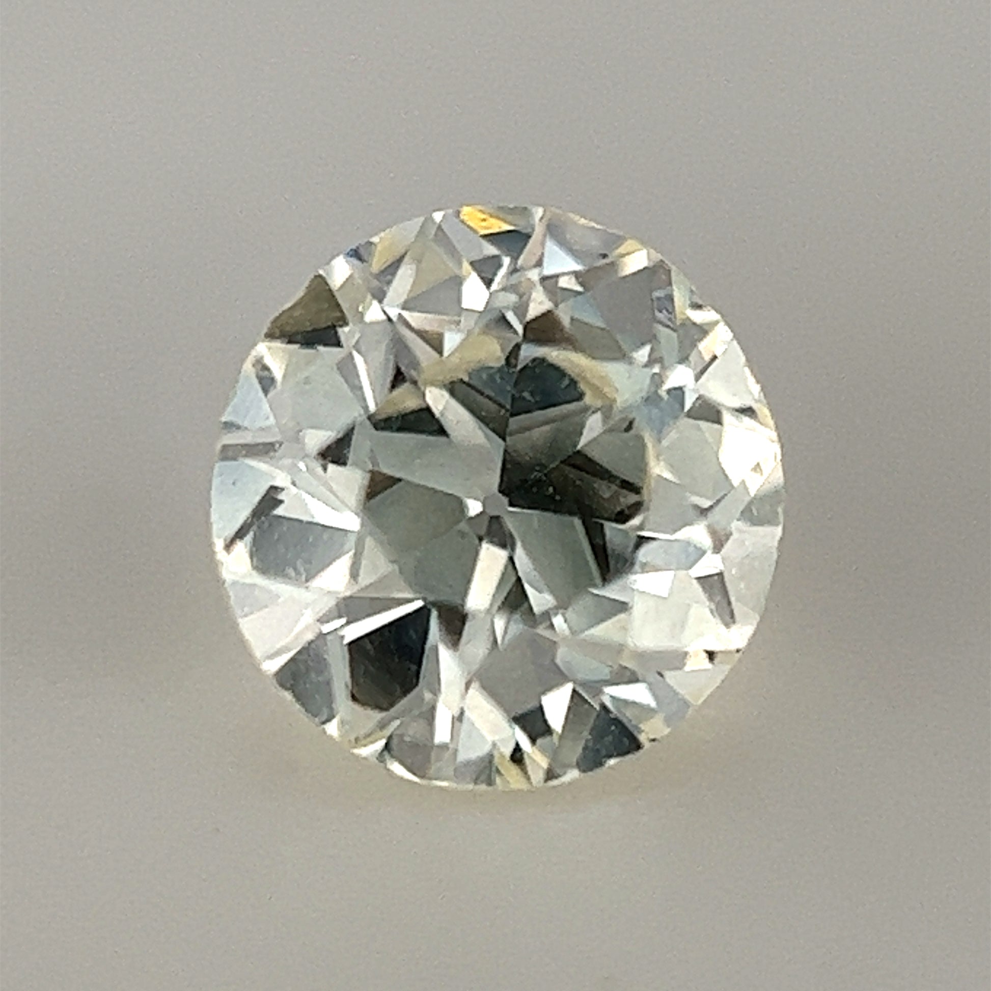 0.56 ct Diamond EU J VS2 (NON CERT)