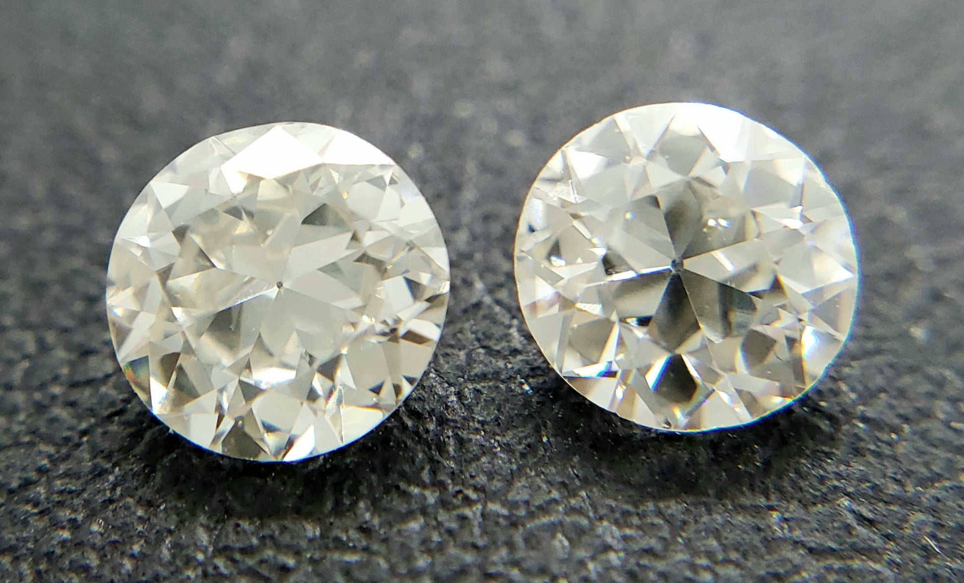 0.56 ct Diamond EU J VS2 (NON CERT)