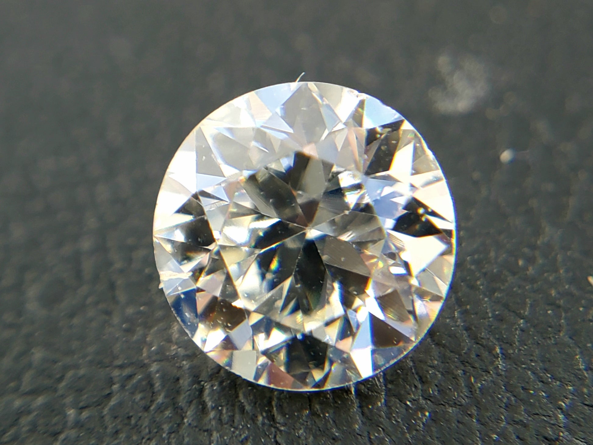 0.7 ct Diamond EU L SI1