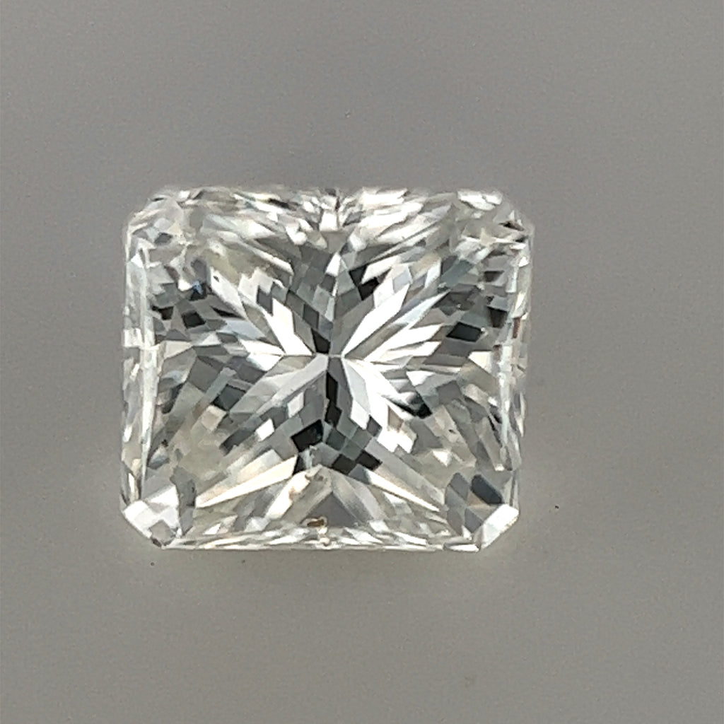 0.51 ct Diamond RA H SI2 (NON CERT)