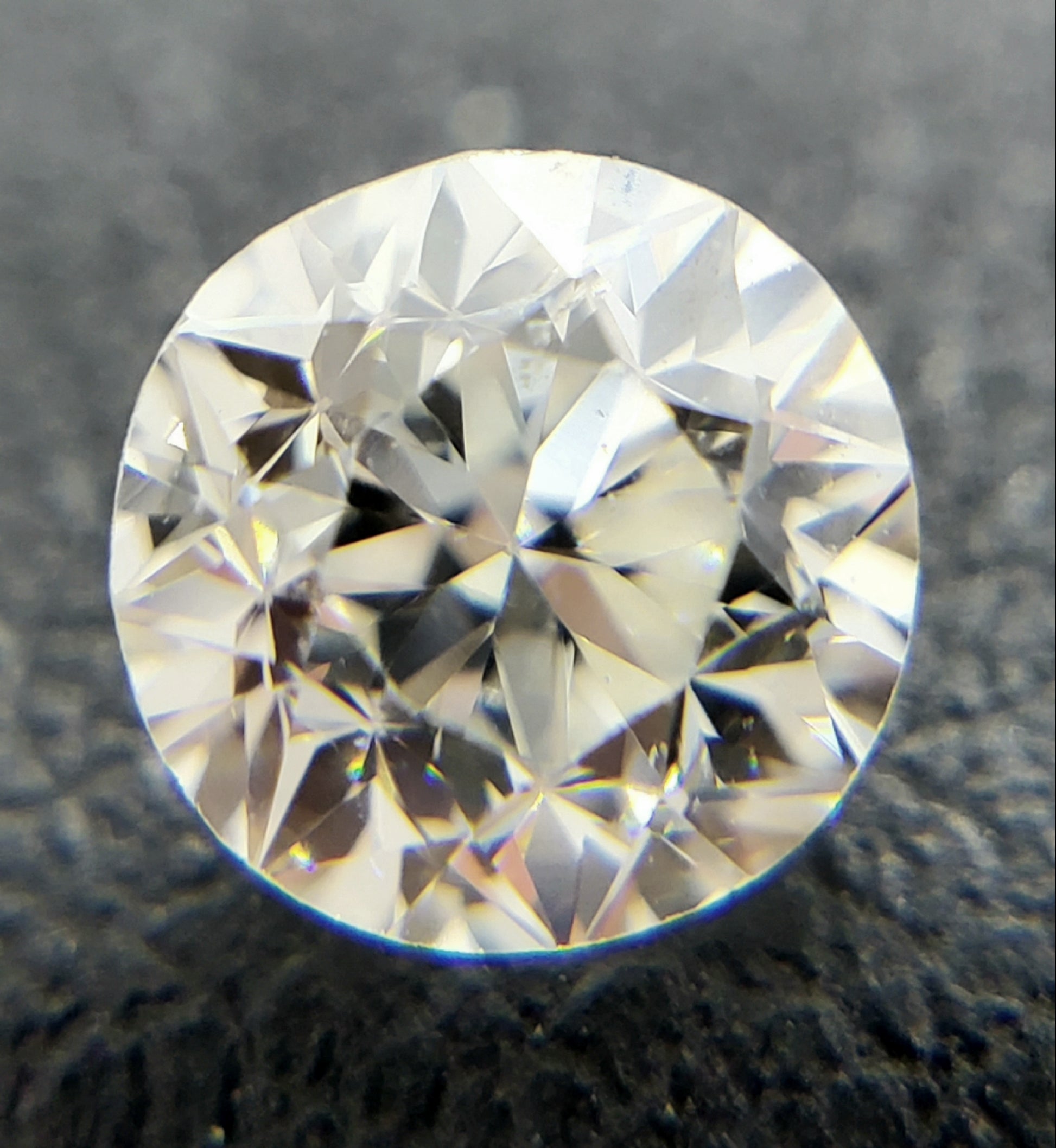 0.56 ct Diamond Round Cut J SI2 (GIA) 5202808650
