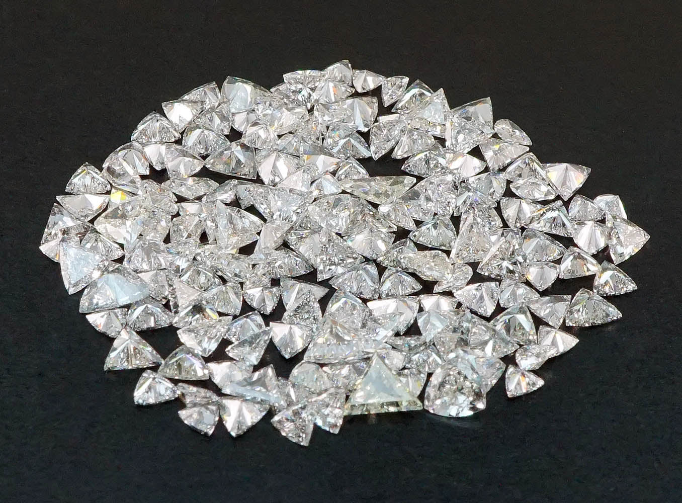 3.57 ct Diamond Trillion Cut WT VS2