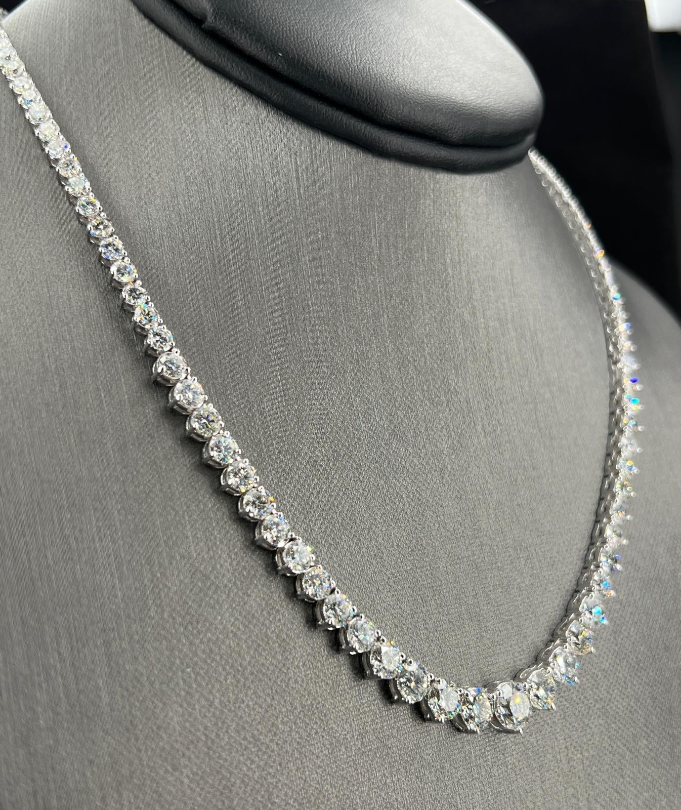 Natural Diamond Rivera Graduating Necklace, in White Gold