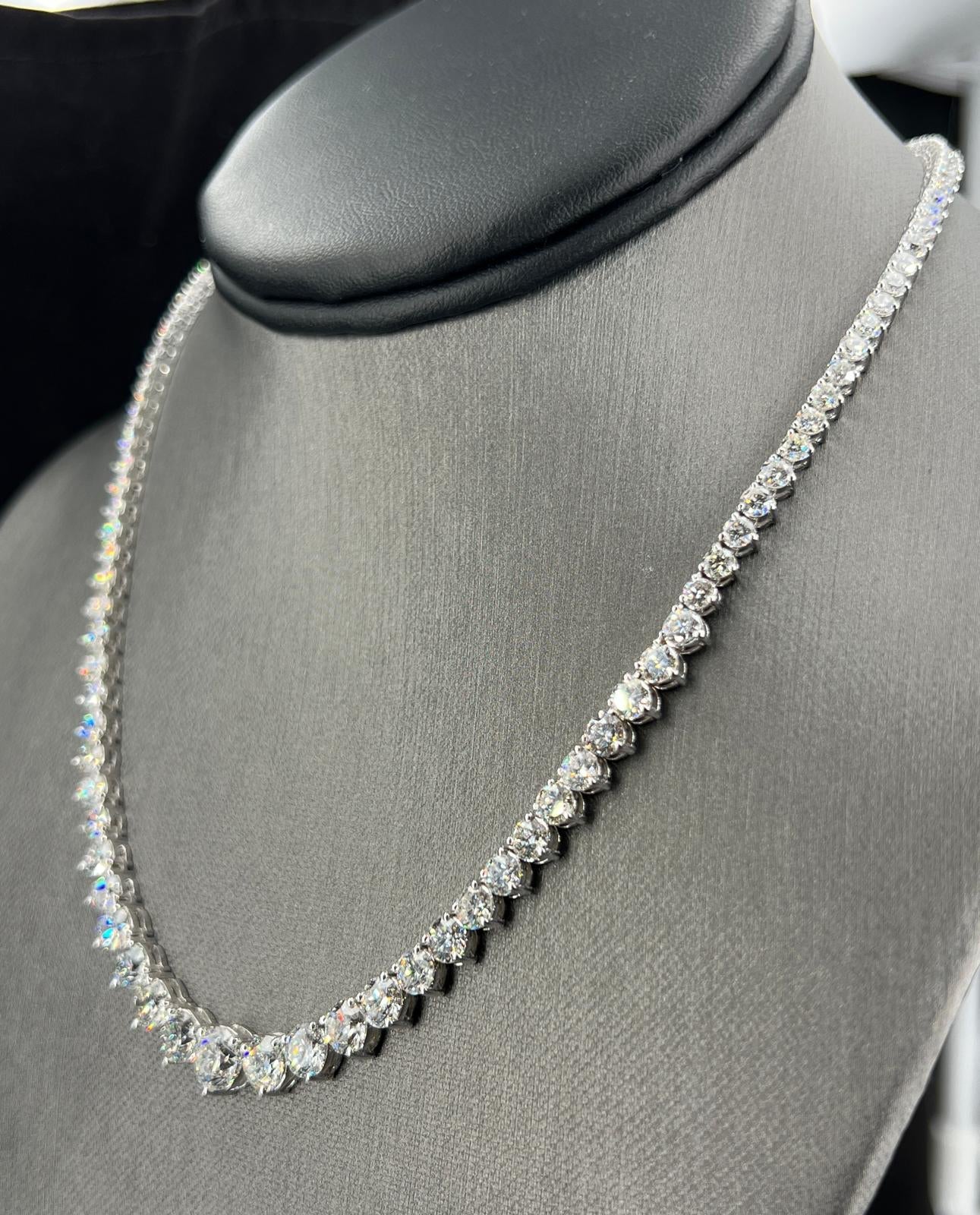 Natural Diamond Rivera Graduating Necklace, in White Gold
