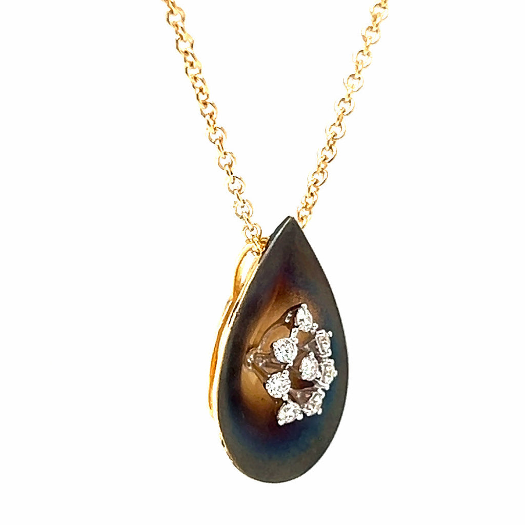 Natural Diamond Leaf  Pendant Necklace, in Yellow Gold