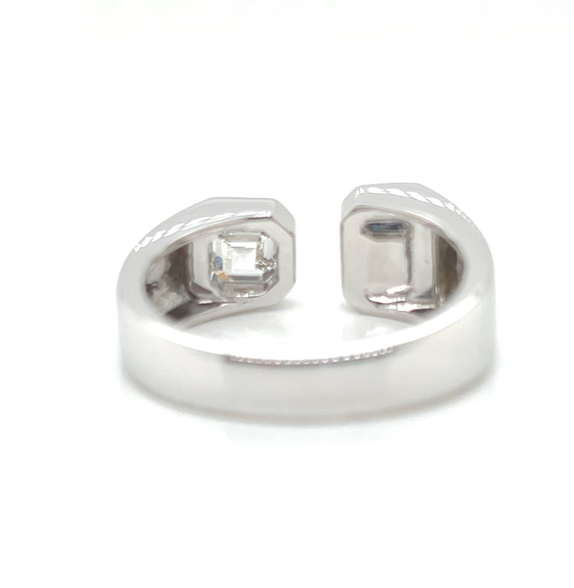 Natural Diamond and Green Emerald Ring, in White Gold
