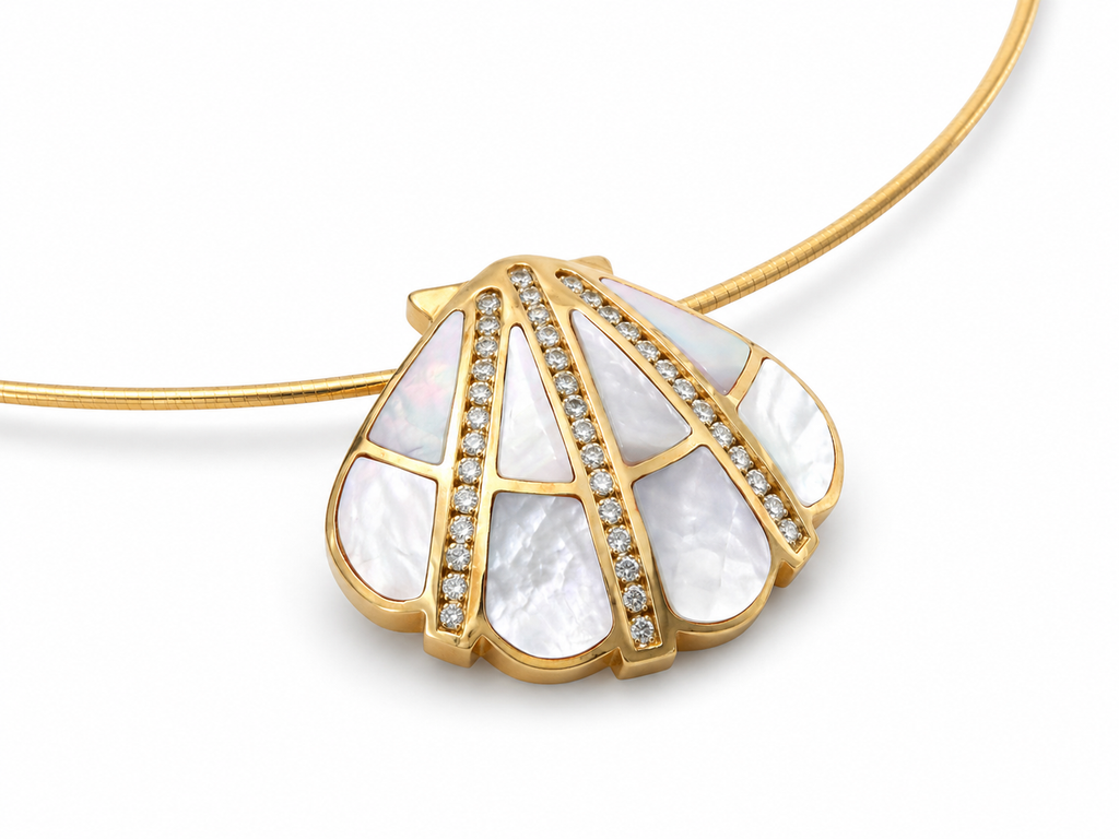 Natural Diamond Mother of Pearl Cocktail Necklace Pendant 14KT Yellow Gold