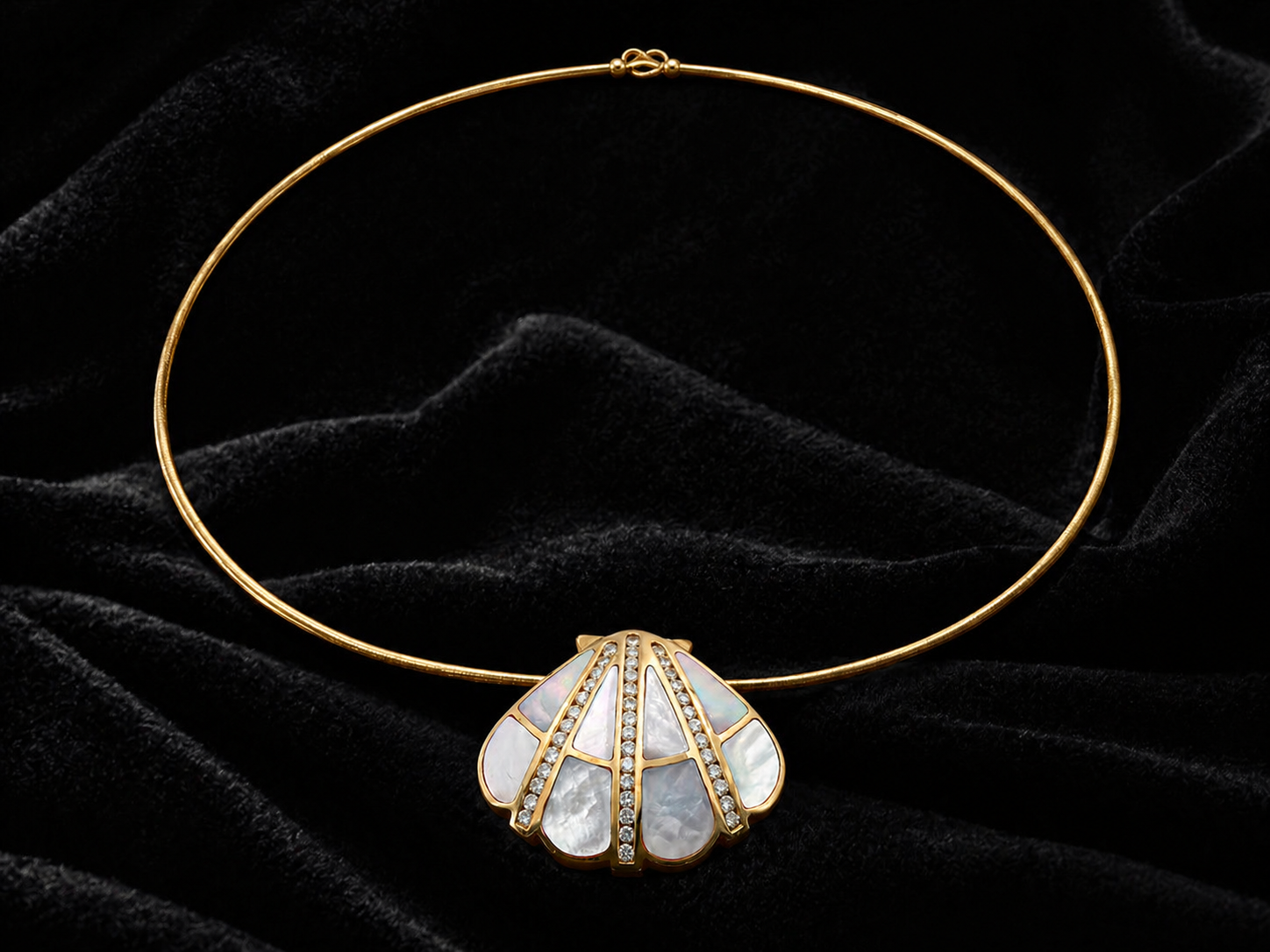 Natural Diamond Mother of Pearl Cocktail Necklace Pendant 14KT Yellow Gold