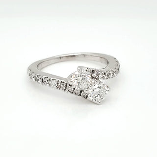 Natural Round Diamond ByPass Bridal Ring, in White Gold - Pre-owned