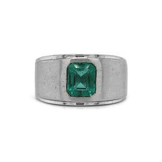 Natural Green Emerald Solitaire Bridal Ring, in Yellow Gold - Pre-owned
