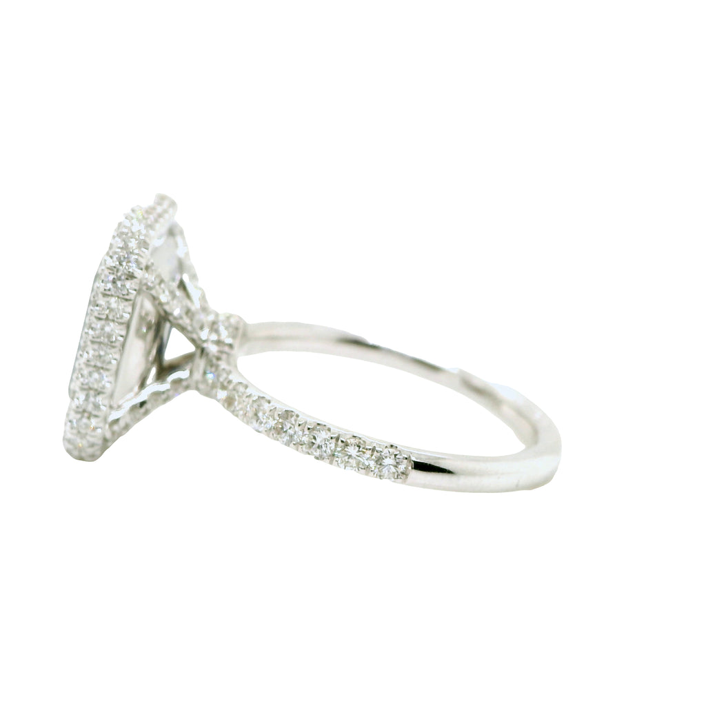 Natural Heated Sapphire and Diamonds Halo Cocktail Ring, in White Gold