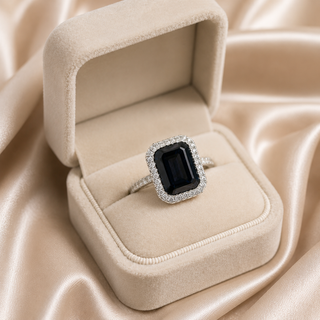 Natural Heated Sapphire and Diamonds Halo Cocktail Ring 18KT White Gold