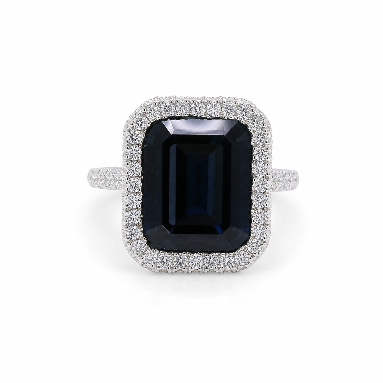 Natural Heated Sapphire and Diamonds Halo Cocktail Ring 18KT White Gold