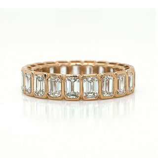 Natural Emerald Diamond Bezel Eternity Band Ring, in Rose Gold