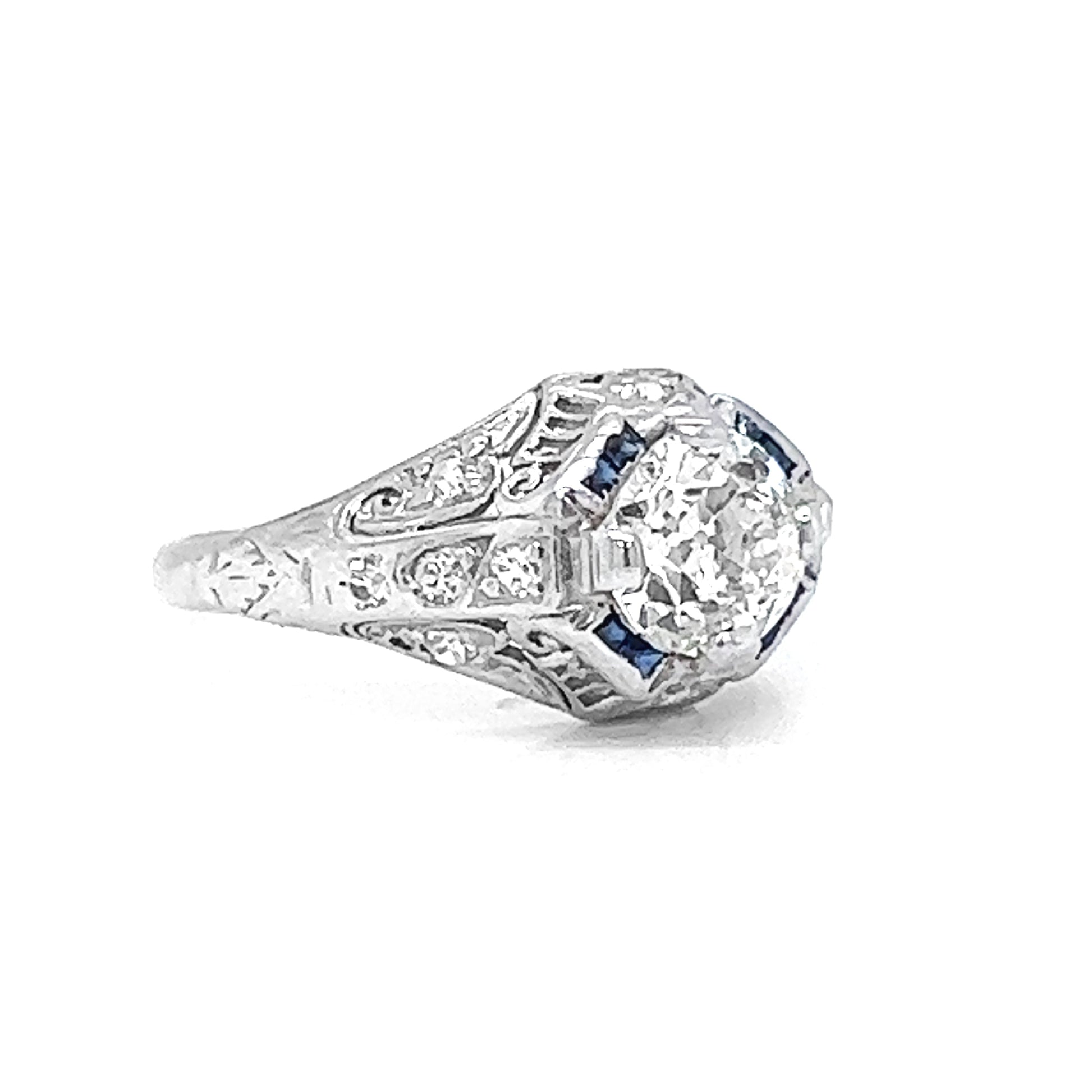 Natural Old Euro Diamond Art Deco Bridal Solitaire Ring, in Platinum - Pre-owned