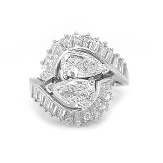 Natural Pear Shaped and Baguette Diamond Yin Yang Art Deco Cocktail Ring Platinum - Pre-owned