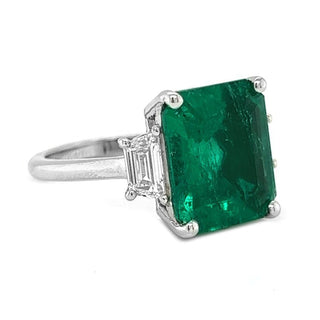 Natural Mined Colombian Green Emerald andTrapezoid Cut Diamond 3 Stone Ring White Gold