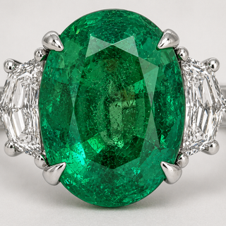 Natural Green Emerald with Shield Cut Diamond 3 Stone Ring 18KT White Gold