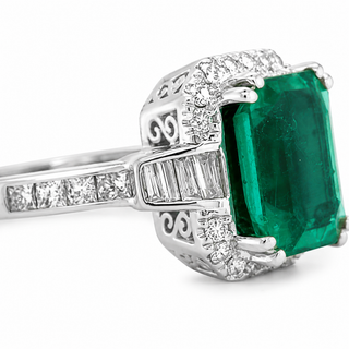 Natural Green Emerald Cocktail Ring 18KT White Gold