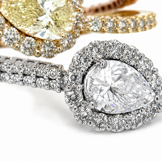 Natural Pear-Shaped Diamonds Bypass Cocktail Ring 18KT White Gold