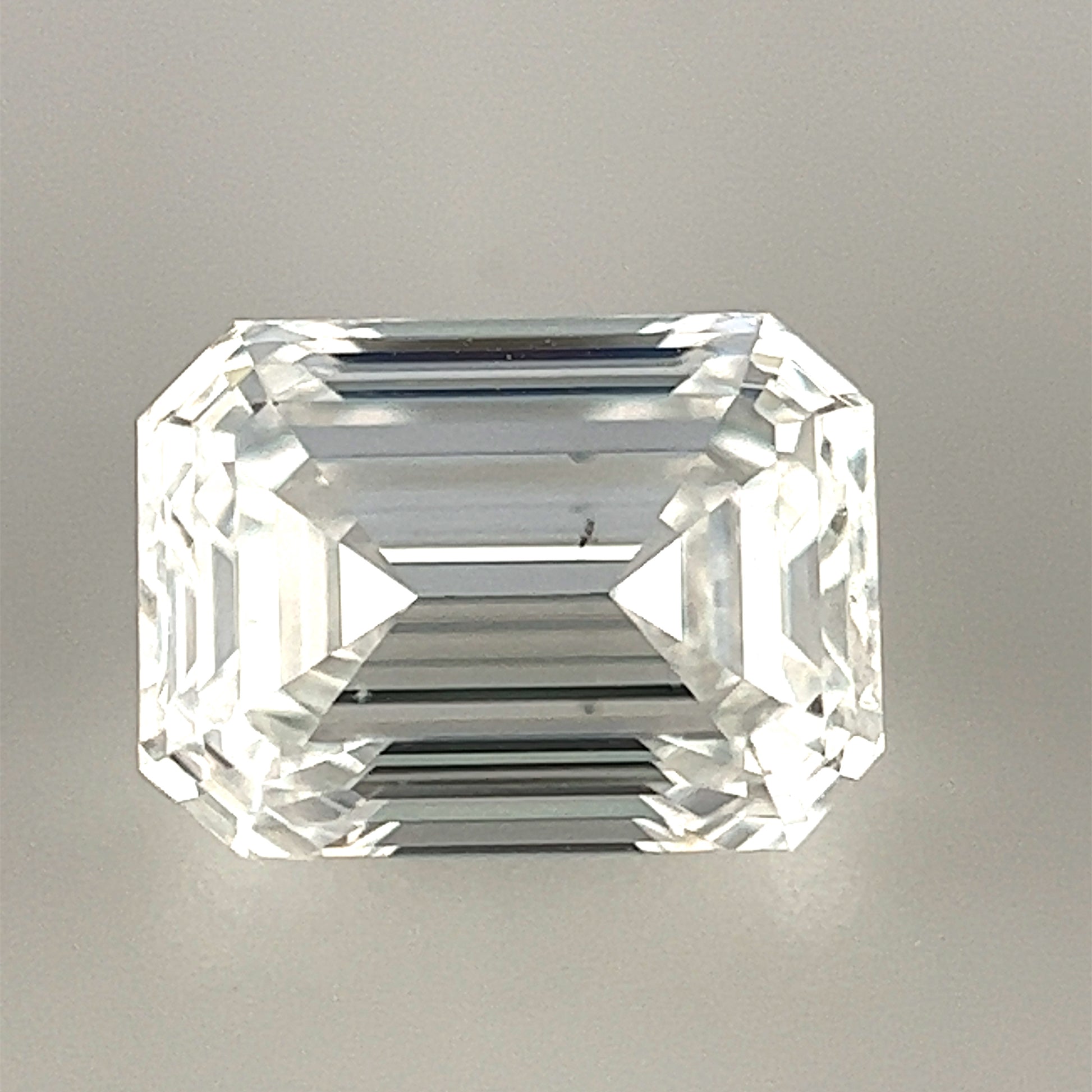 1.31 ct Diamond Emerald Cut F VS2 (GIA) 7213213702