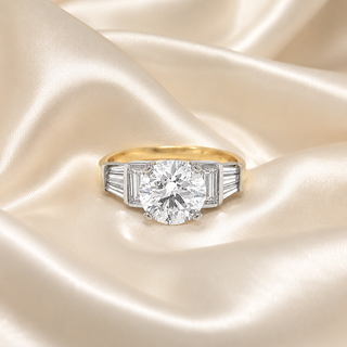 Natural Round and Baguette Cut Diamond Bridal Ring 18KT Yellow Gold GIA