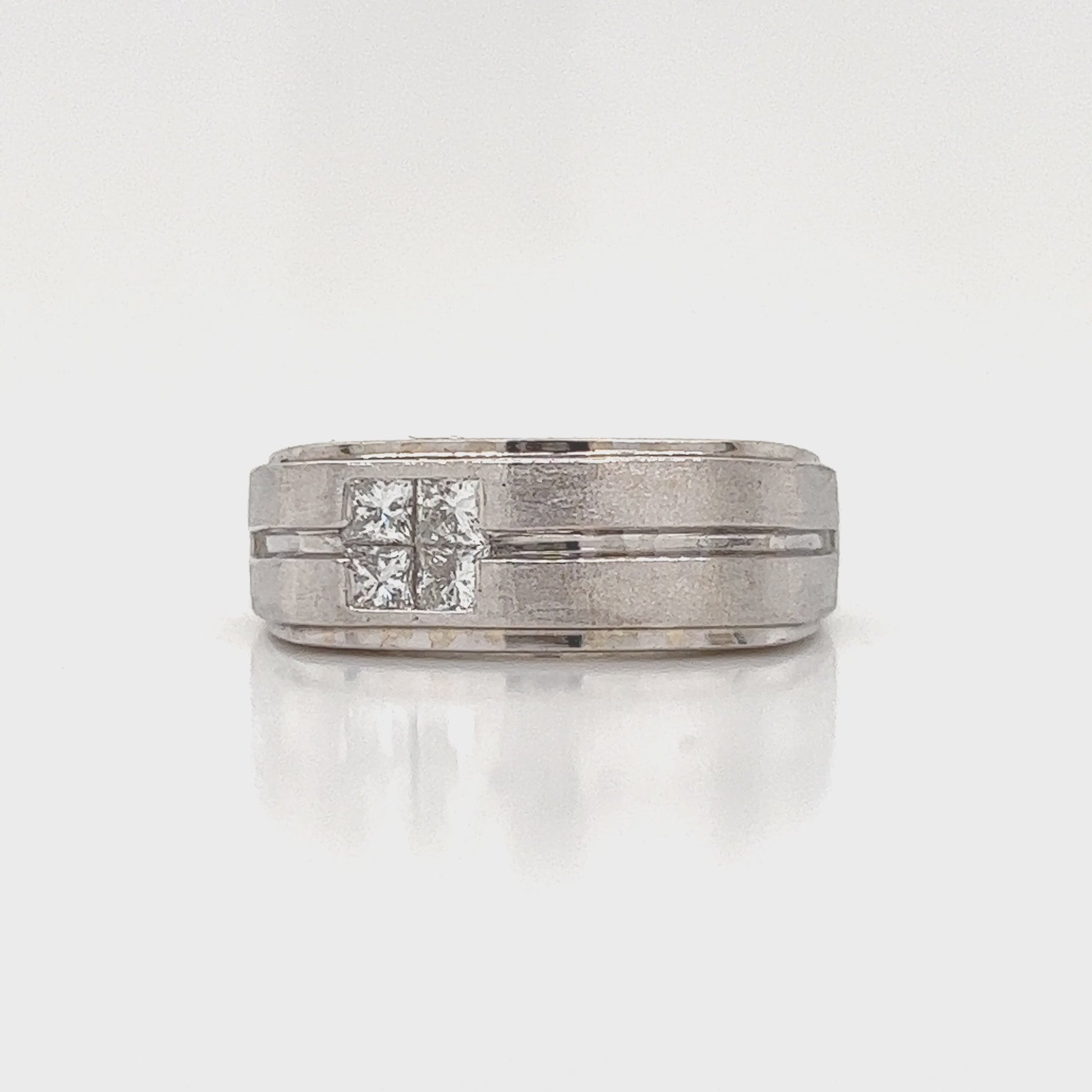 Natural Princess Diamond Mens Band Ring, in White Gold - Pre-owned