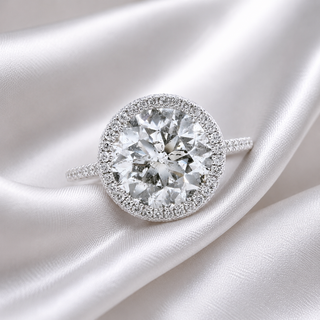 Natural Diamond Halo Ring 18KT White Gold